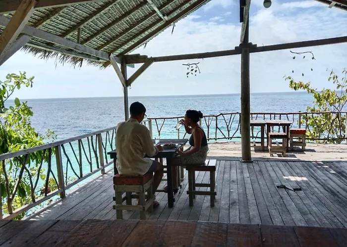 Pombero Lodge